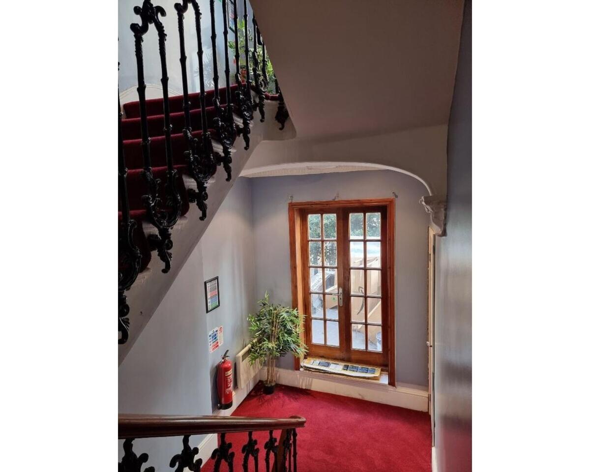 F301-Awesome 3Rd Flr Studio Fits 1 Near Hyde Park Лондон Экстерьер фото